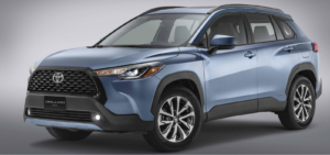 Toyota lanza Corolla Cross HEV y se afianza en mercado de eléctricos en México