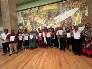 Citibanamex y Cultura dan premios por 1 millón de pesos a maestros artesanos