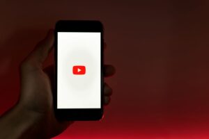YouTube y Universal Music se unen para enfrentar los desafíos de la IA