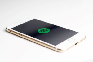 Spotify tiene una nueva función para crear playlists con IA