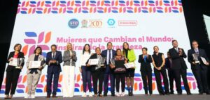 Guanajuato reconoce a 12 mujeres por inspirar grandeza del estado