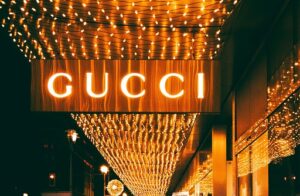 Empleados de Gucci en Roma se declaran en huelga