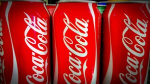 Coca-Cola se une a Microsoft para adoptar sistemas de IA