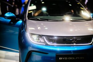 BYD ya negocia construir planta de autos en México