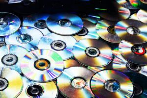 Investigadores logran meter más de 100 mil GB en un DVD