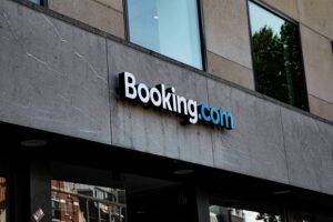 España multa a Booking.com con 448 millones de euros por abuso de posición dominante