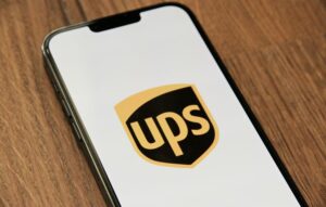 UPS cierra acuerdo para comprar Estafeta