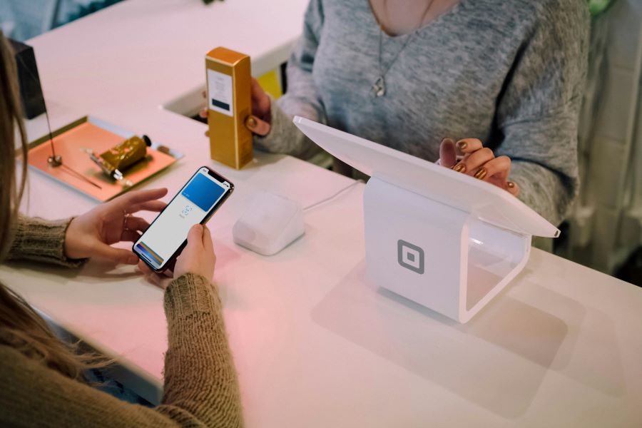 Clientes de BBVA México ahora podrán pagar con Apple Pay