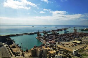 El puerto de cruceros de Barcelona, el de mayor tráfico de Europa, reducirá su tamaño para 2030