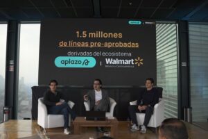 Walmart y APLAZO impulsan inclusión financiera con nueva opción de pago en Cashi