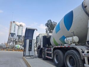 Holcim México inaugura la primera planta de concreto premezclado 100% eléctrica del país