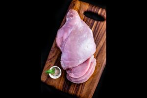 Importaciones de pollo de Brasil ponen en riesgo empleo e inversión en México