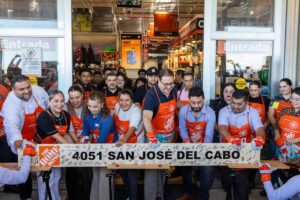 The Home Depot inauguró su primera tienda en San José del Cabo con una inversión de $690 millones de pesos.