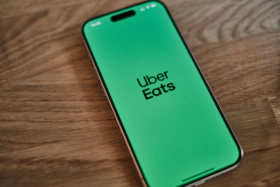 Ubert Eats ofrecerá el servicio de entrega don drones en Estados Unidos.